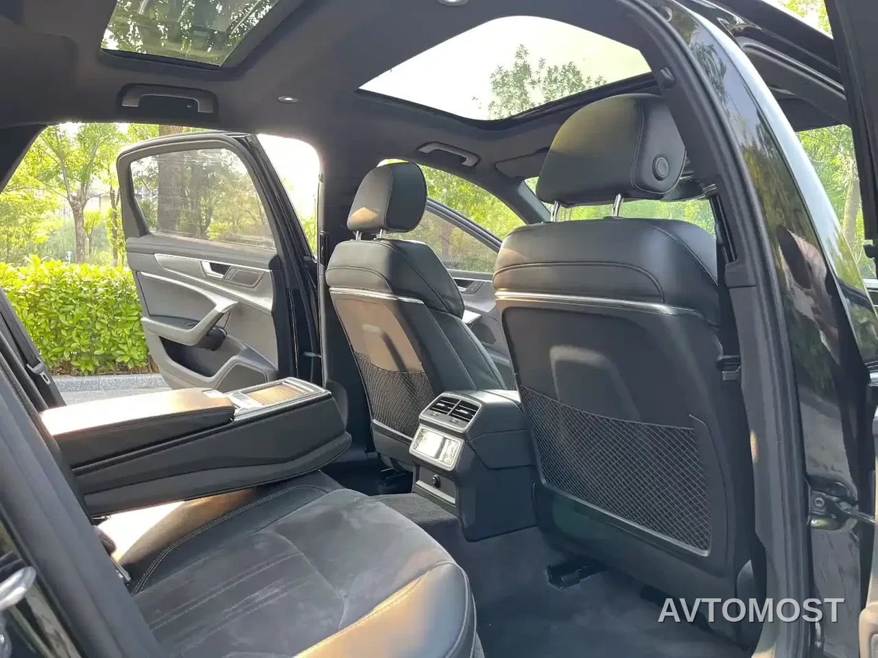 Audi A6L New Energy 2020 55 TFSI e quattro — фото 6