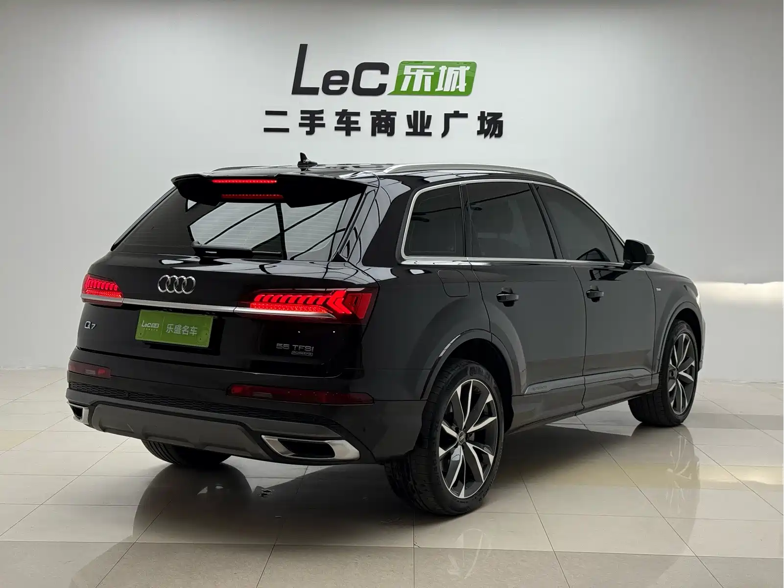 Audi Q7 2023 55 TFSI quattro S line Sport — фото 5