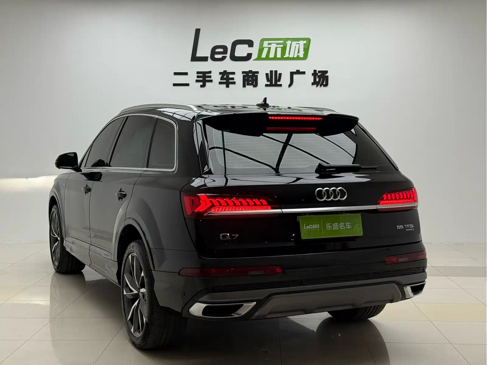 Audi Q7 2023 55 TFSI quattro S line Sport — фото 7