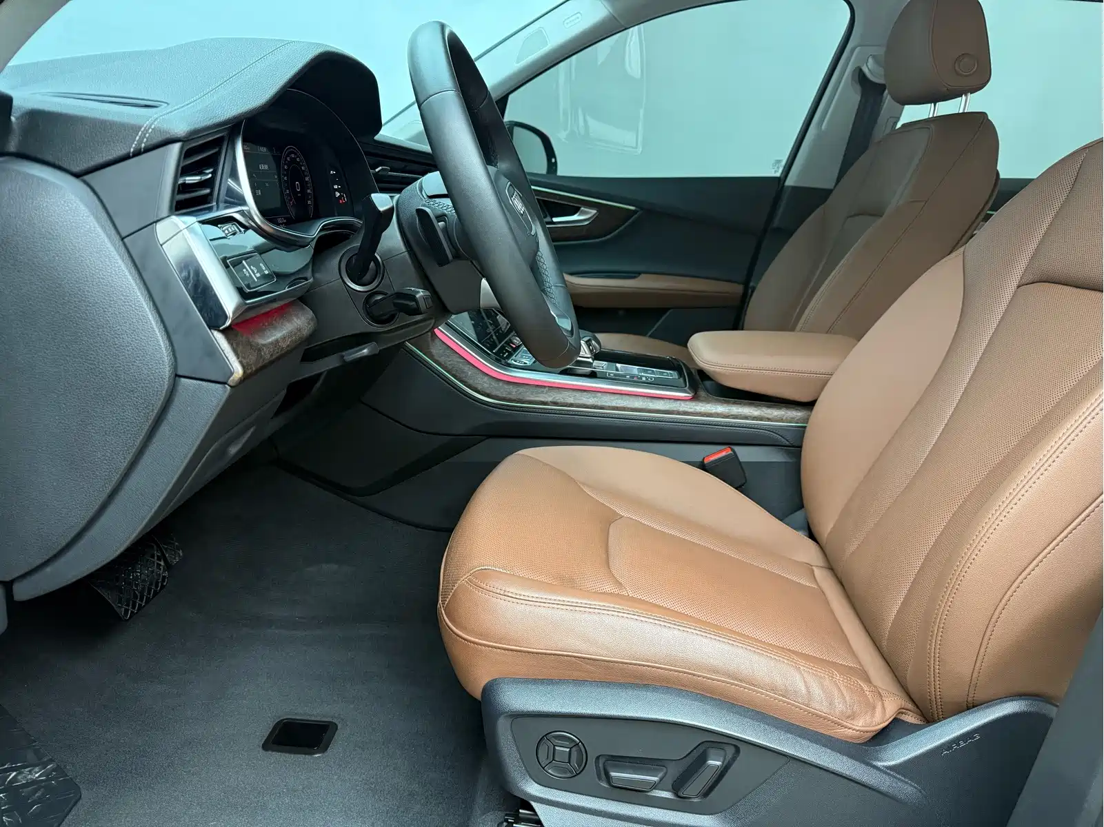 Audi Q7 2023 55 TFSI quattro S line Sport — фото 15