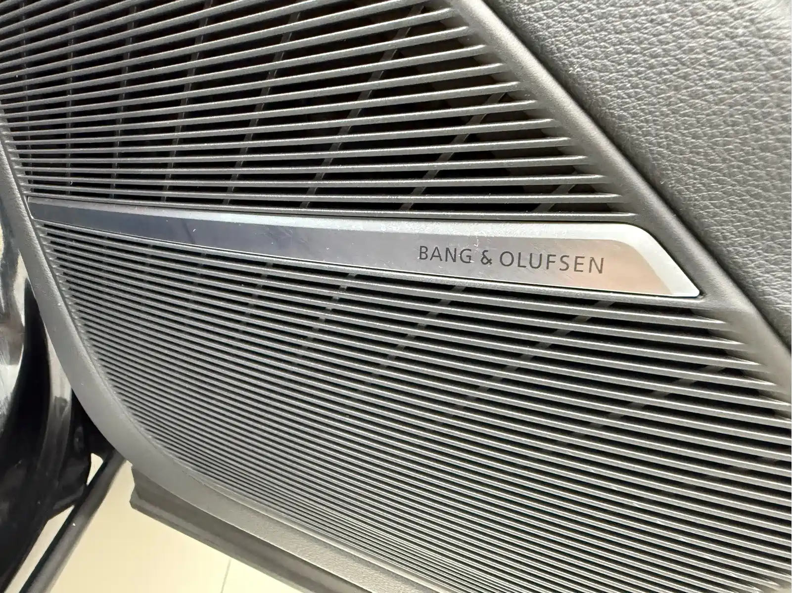 Audi Q7 2023 55 TFSI quattro S line Sport — фото 20