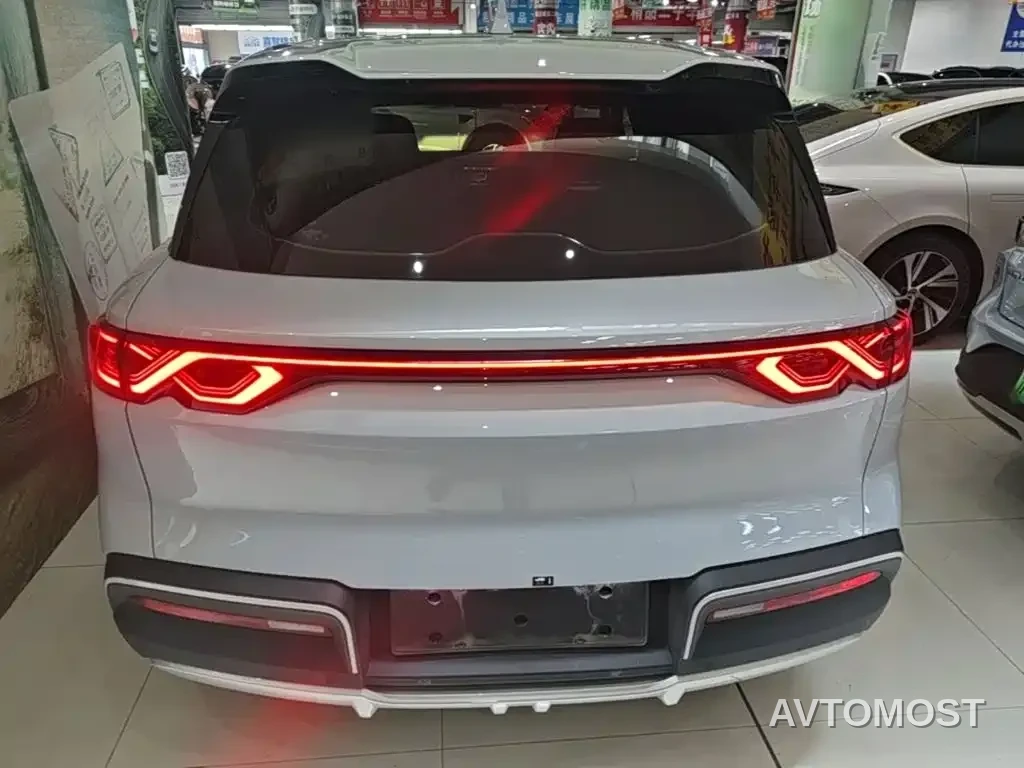 BYD Yuan UP 2025 Model 301KM Navigator — фото 6