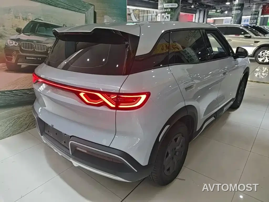 BYD Yuan UP 2025 Model 301KM Navigator — фото 7