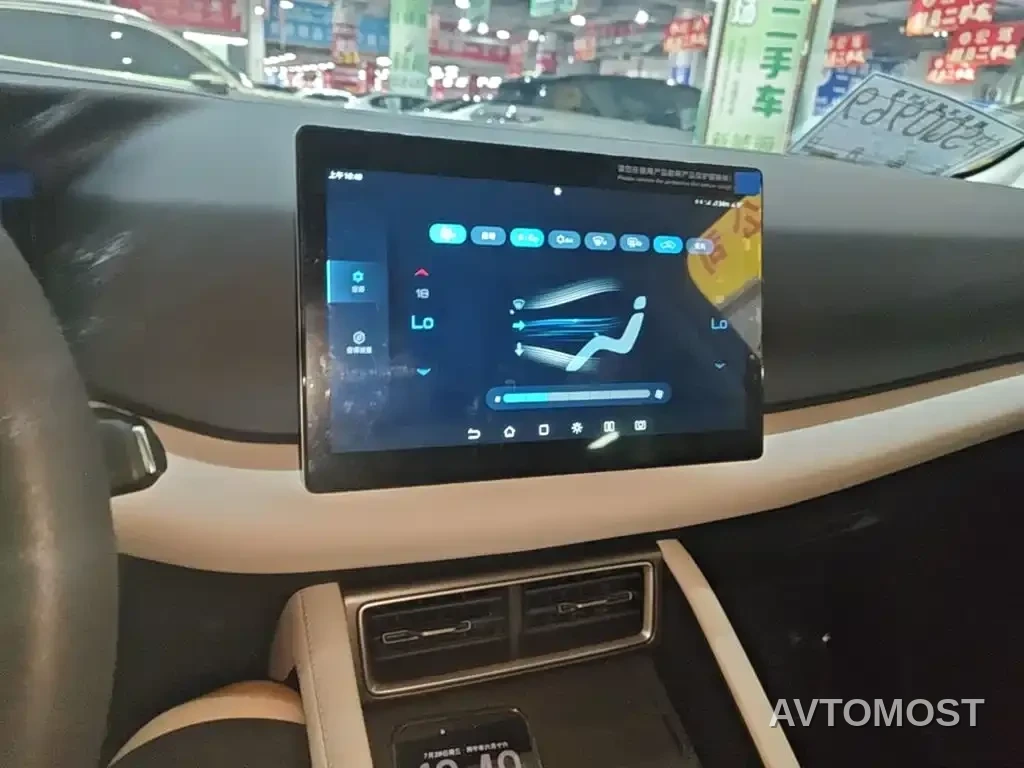 BYD Yuan UP 2025 Model 301KM Navigator — фото 13