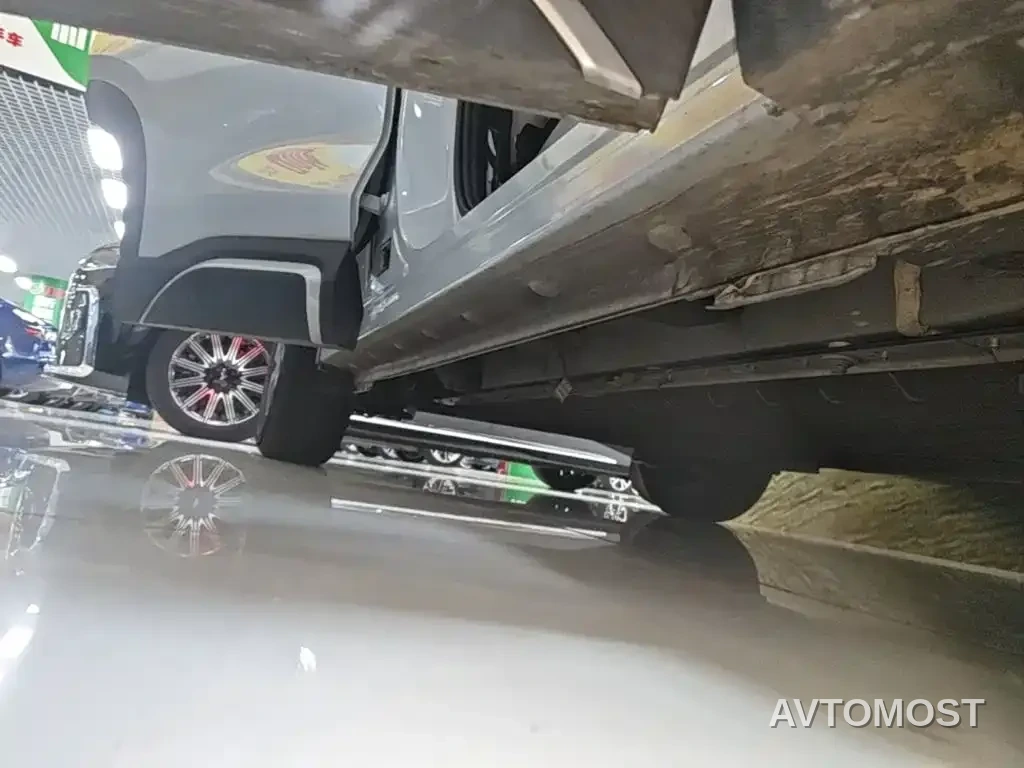 BYD Yuan UP 2025 Model 301KM Navigator — фото 20