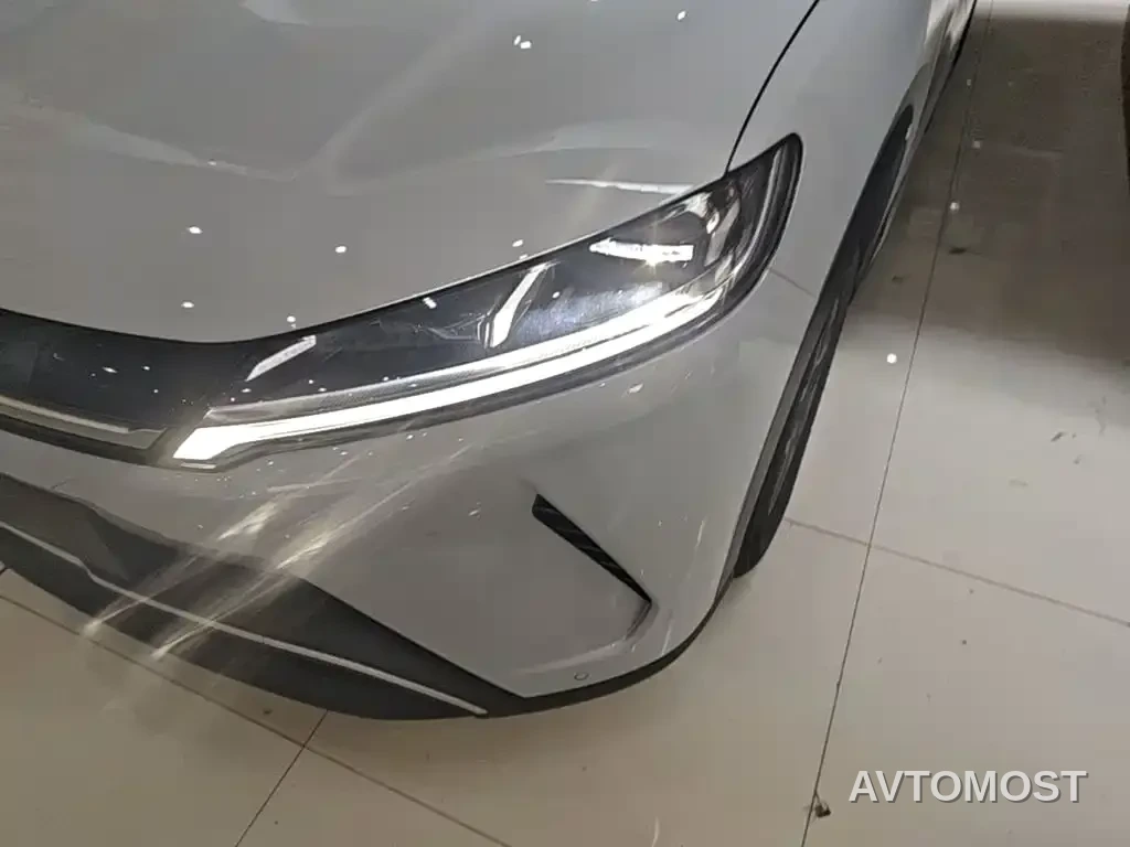 BYD Yuan UP 2025 Model 301KM Navigator — фото 23