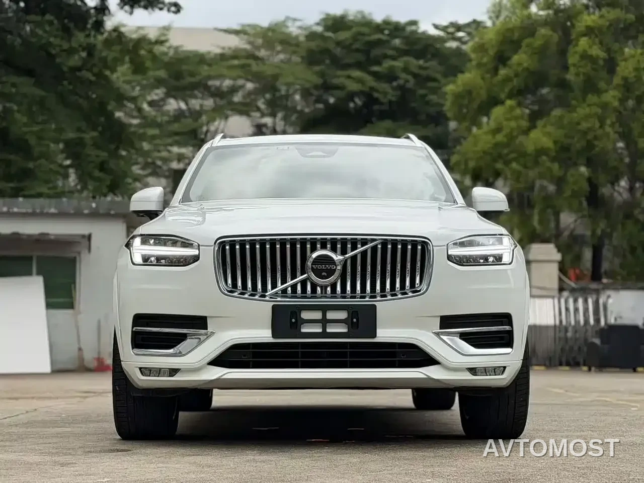 Volvo XC90 2023 B6 Smart Elegance Luxury Edition 7-Seater — фото 2