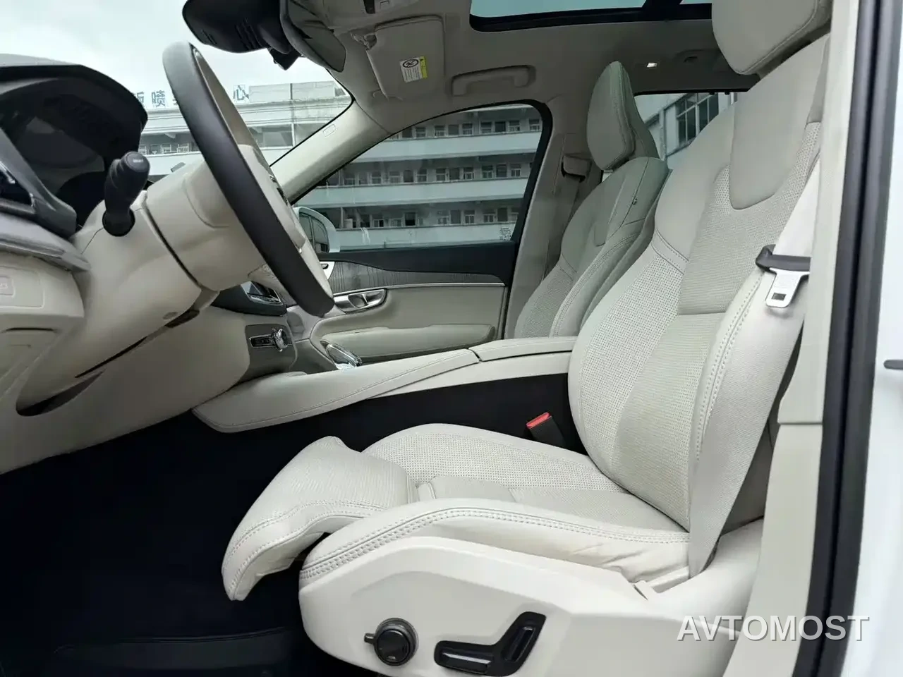 Volvo XC90 2023 B6 Smart Elegance Luxury Edition 7-Seater — фото 4