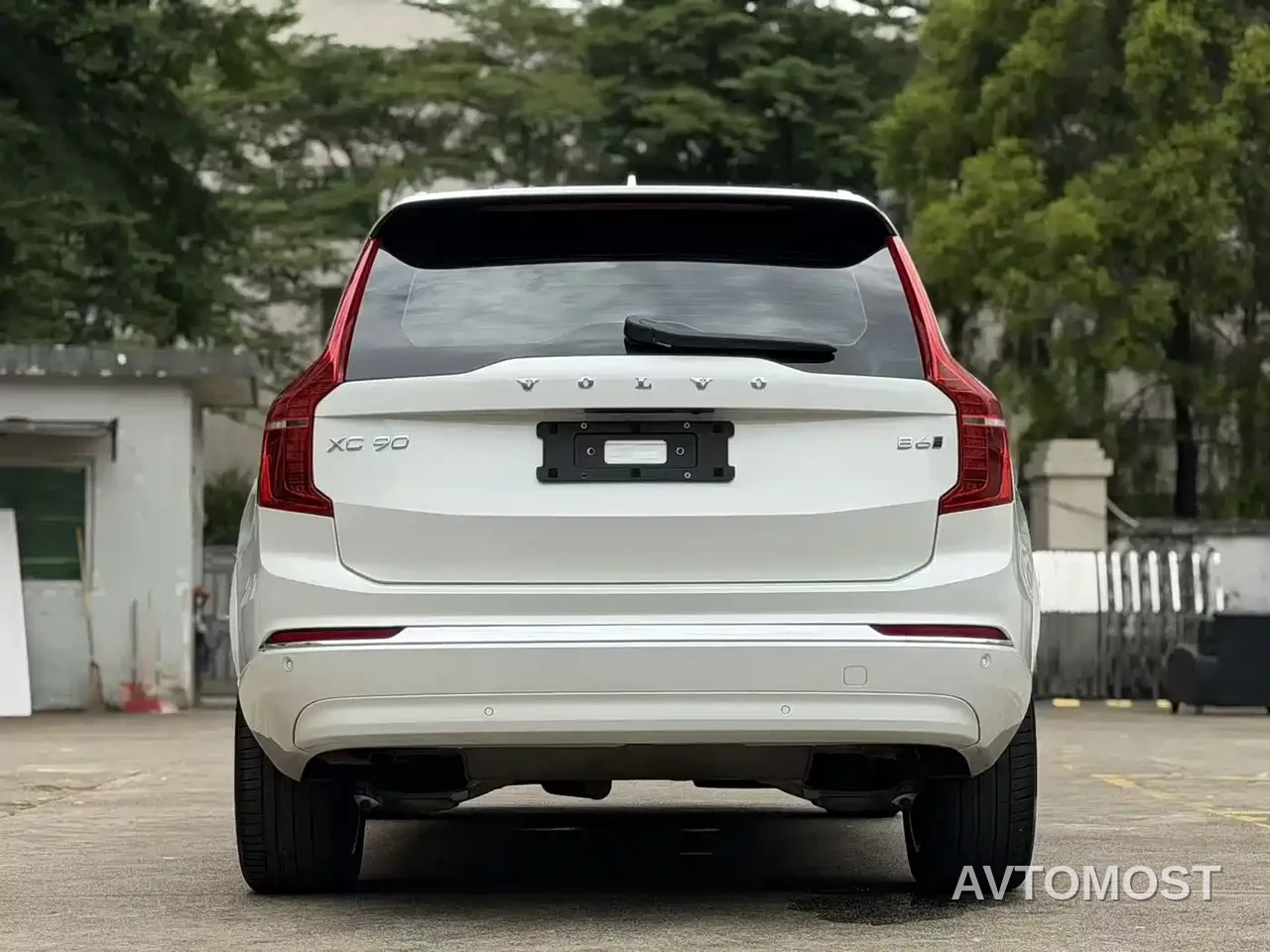 Volvo XC90 2023 B6 Smart Elegance Luxury Edition 7-Seater — фото 12