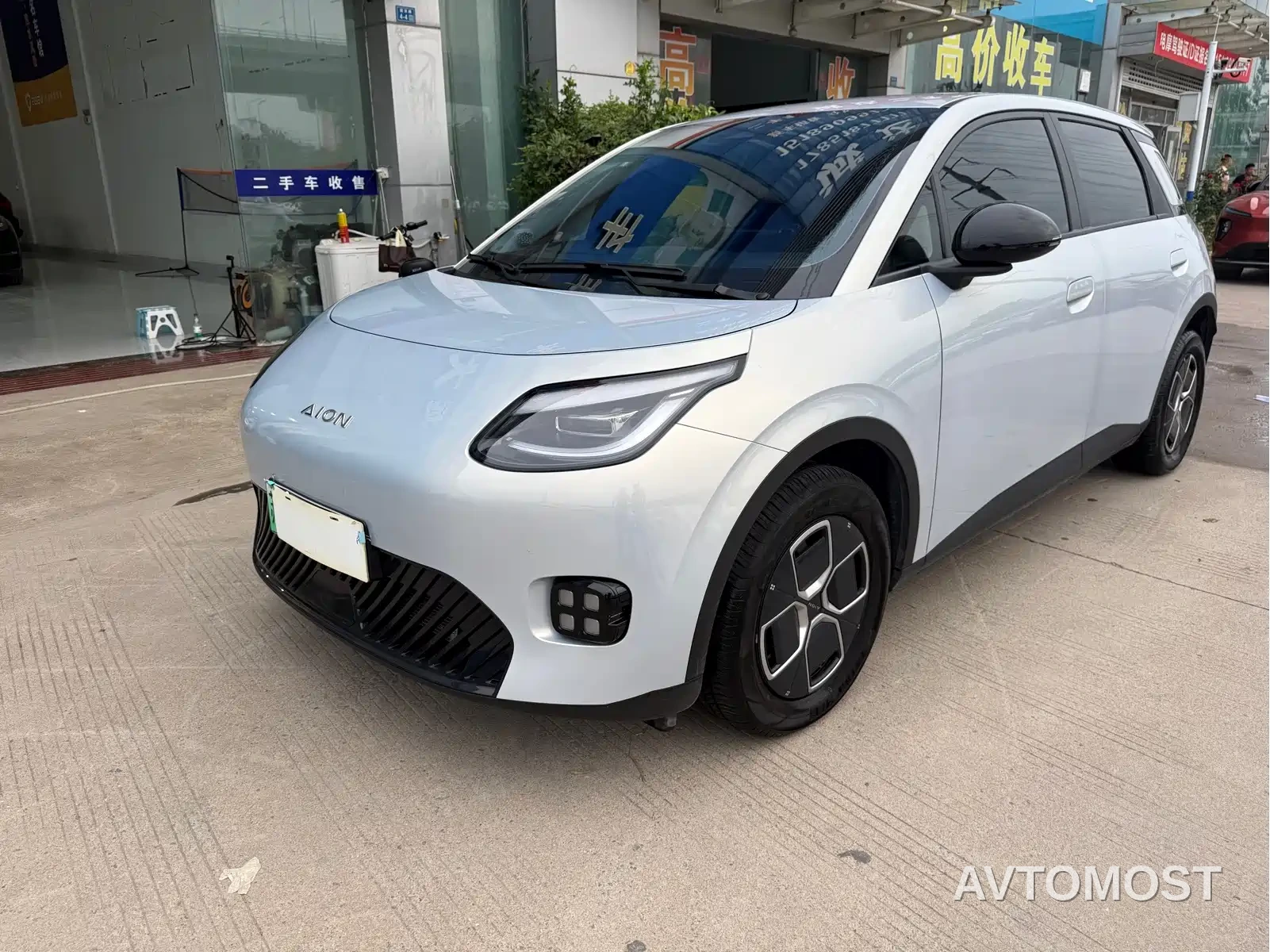 AION UT 2025 Model 330 Starlight Edition — фото 1
