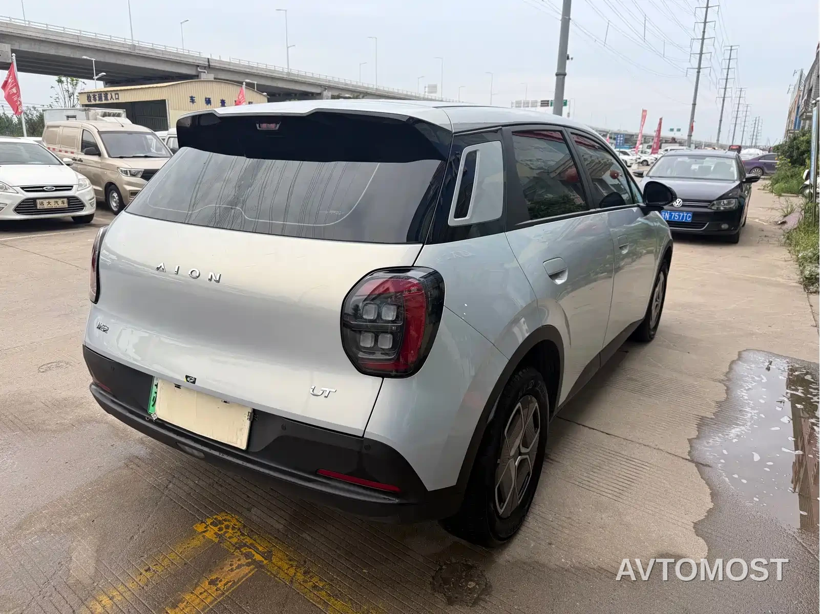 AION UT 2025 Model 330 Starlight Edition — фото 3