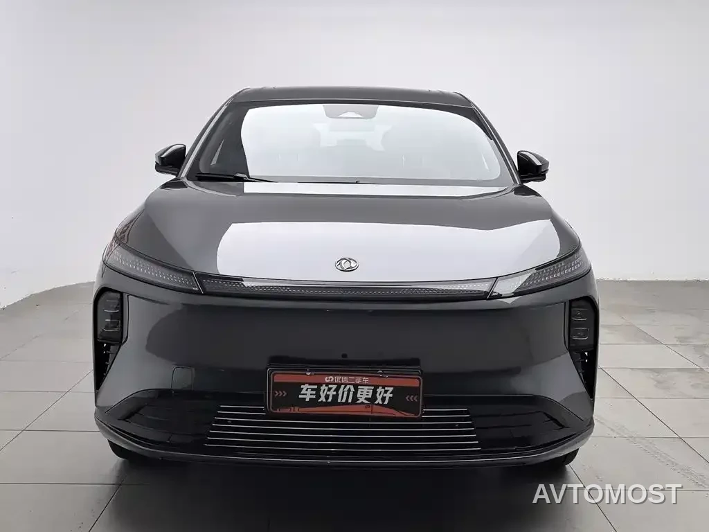 Dongfeng Aeolus L8 2025 Plug-in Hybrid — фото 2
