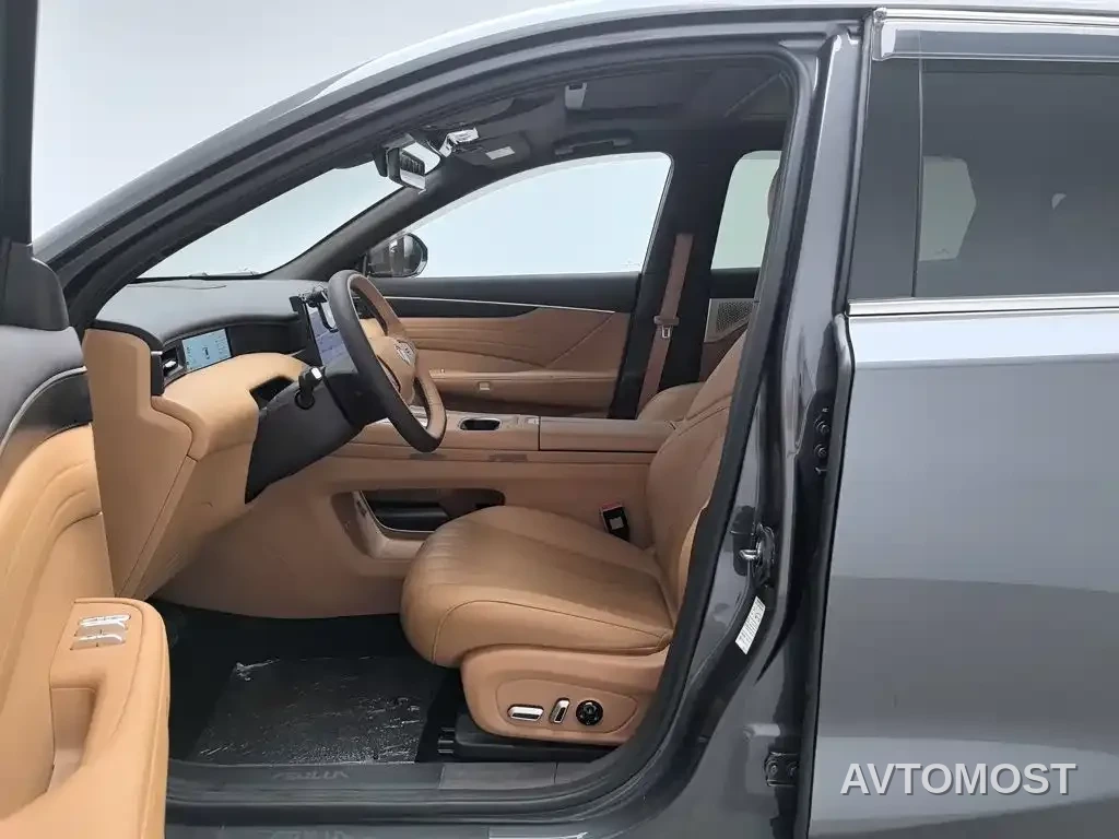 Dongfeng Aeolus L8 2025 Plug-in Hybrid — фото 9