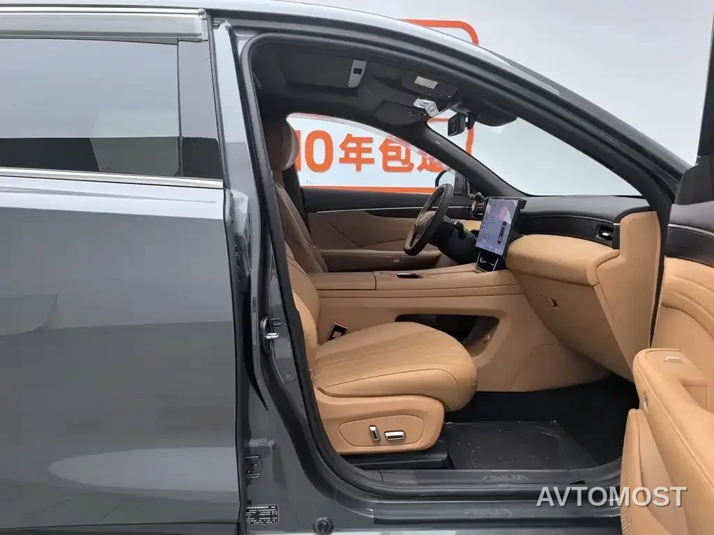 Dongfeng Aeolus L8 2025 Plug-in Hybrid — фото 22
