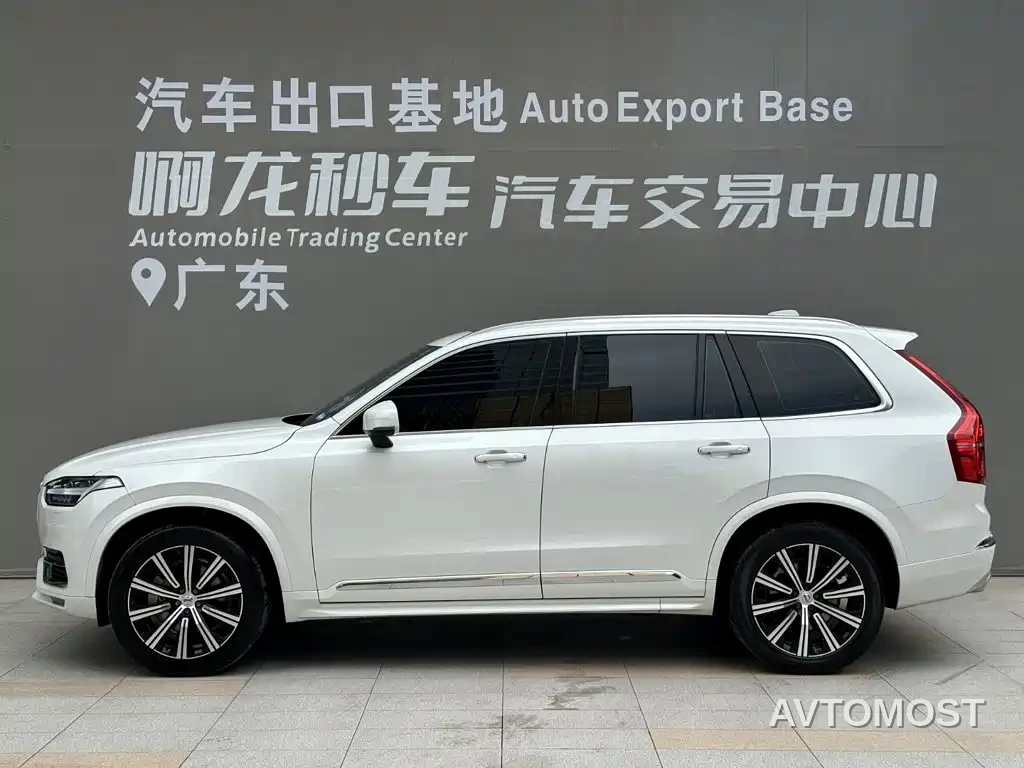 Volvo XC90 2021 B6 Smart Comfort Luxury 7-seater — фото 3