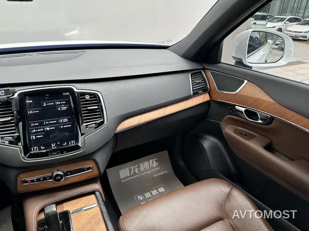 Volvo XC90 2021 B6 Smart Comfort Luxury 7-seater — фото 6