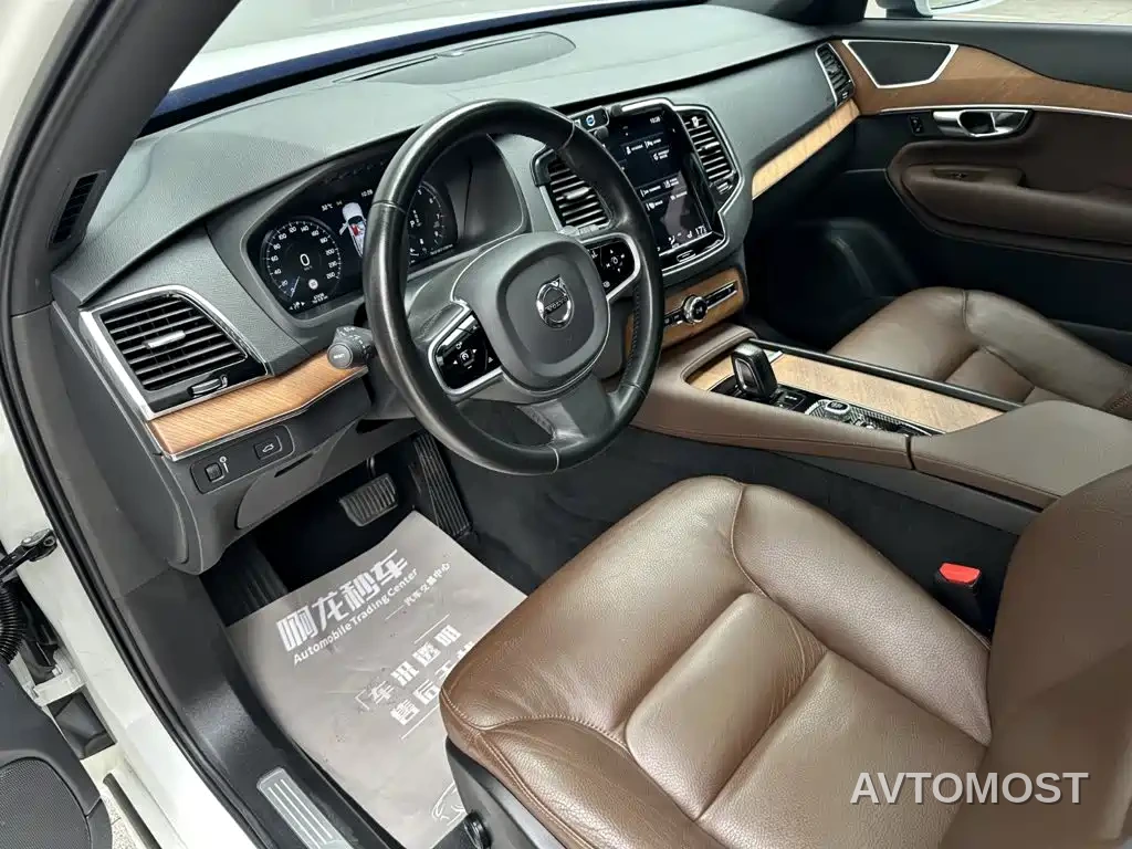 Volvo XC90 2021 B6 Smart Comfort Luxury 7-seater — фото 10