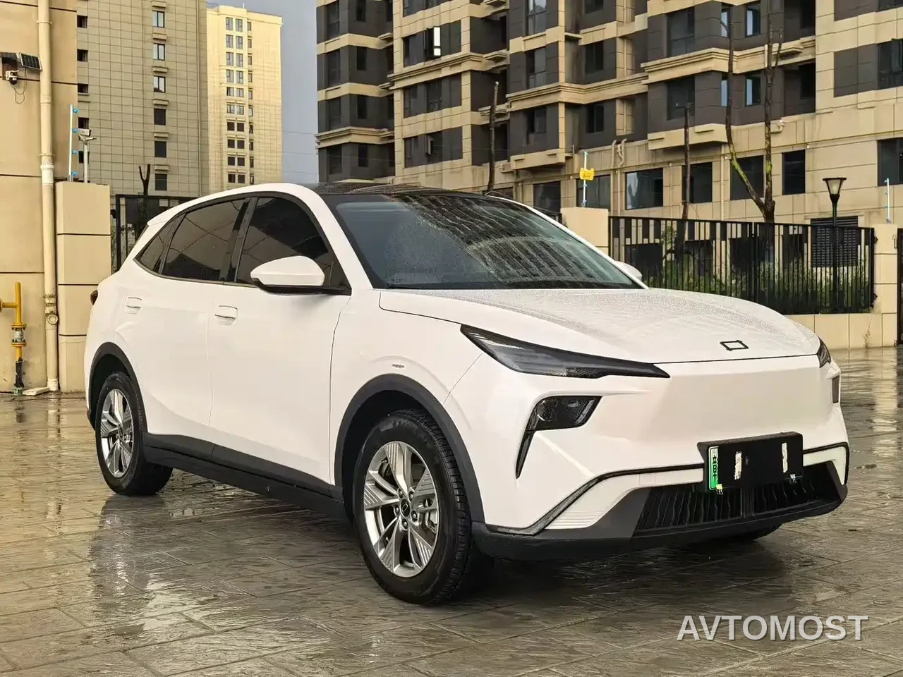 Besturn Yueyi 03 2025 Model 445km Joy Edition — фото 3