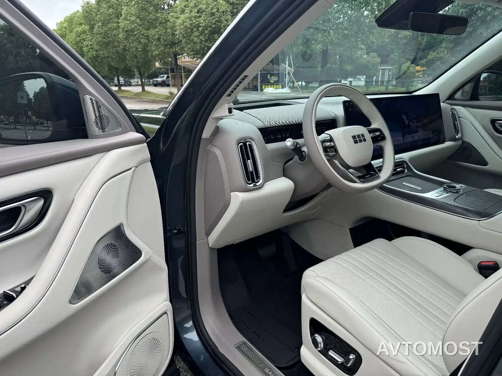 Geely Galaxy M9 2025 Model 230km 2WD Explorer+ Edition — фото 7
