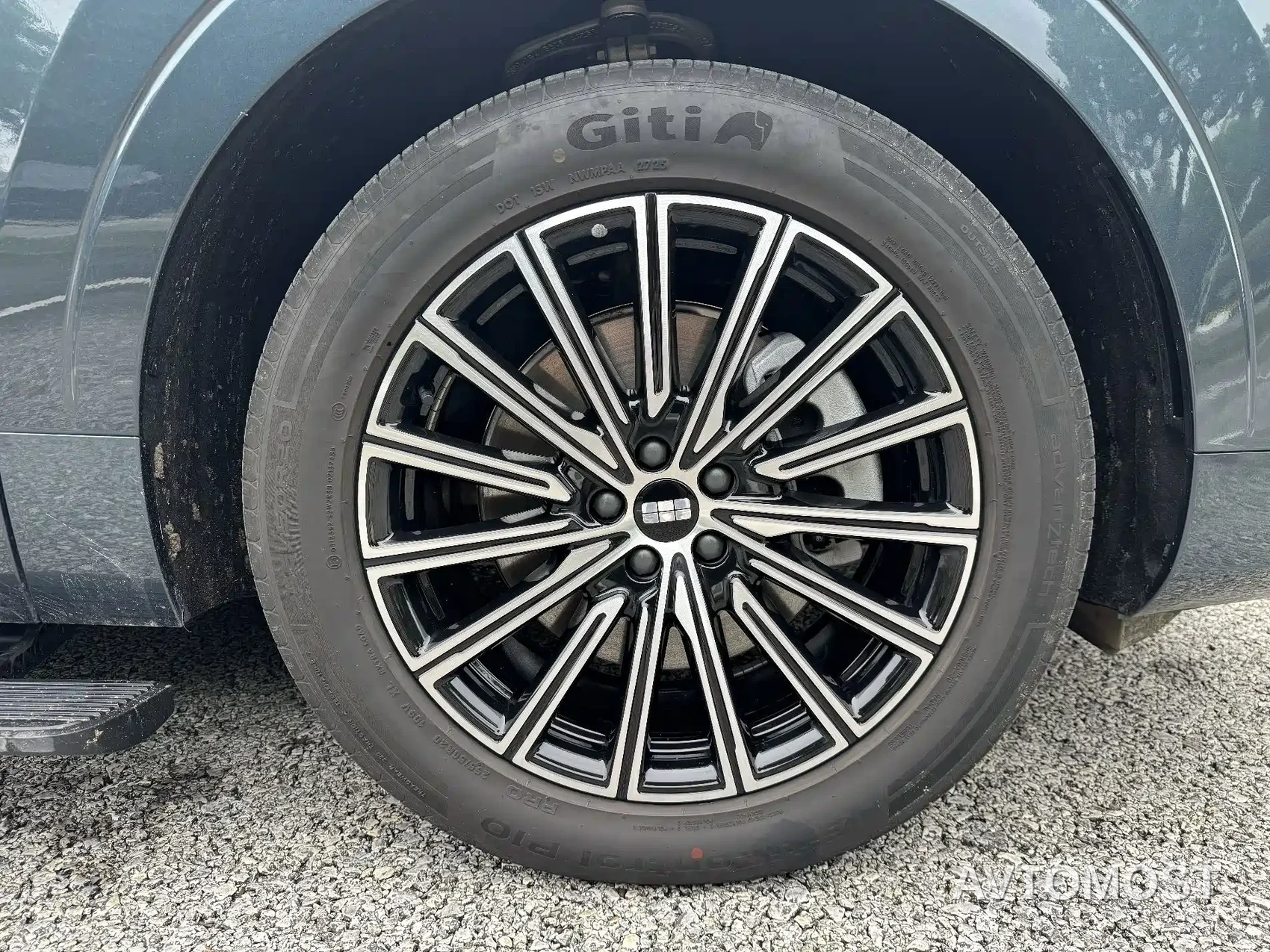 Geely Galaxy M9 2025 Model 230km 2WD Explorer+ Edition — фото 19