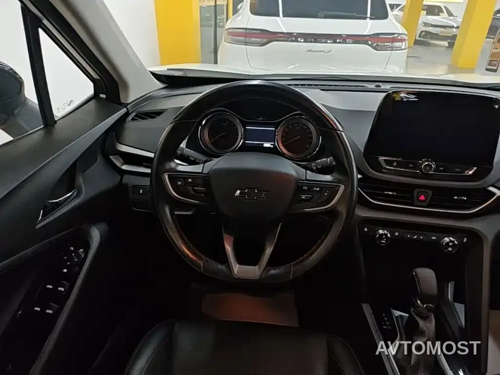 Chevrolet Volando 2020 Mild Hybrid Redline 530T Automatic Premium Edition (5+2 seater) — фото 11