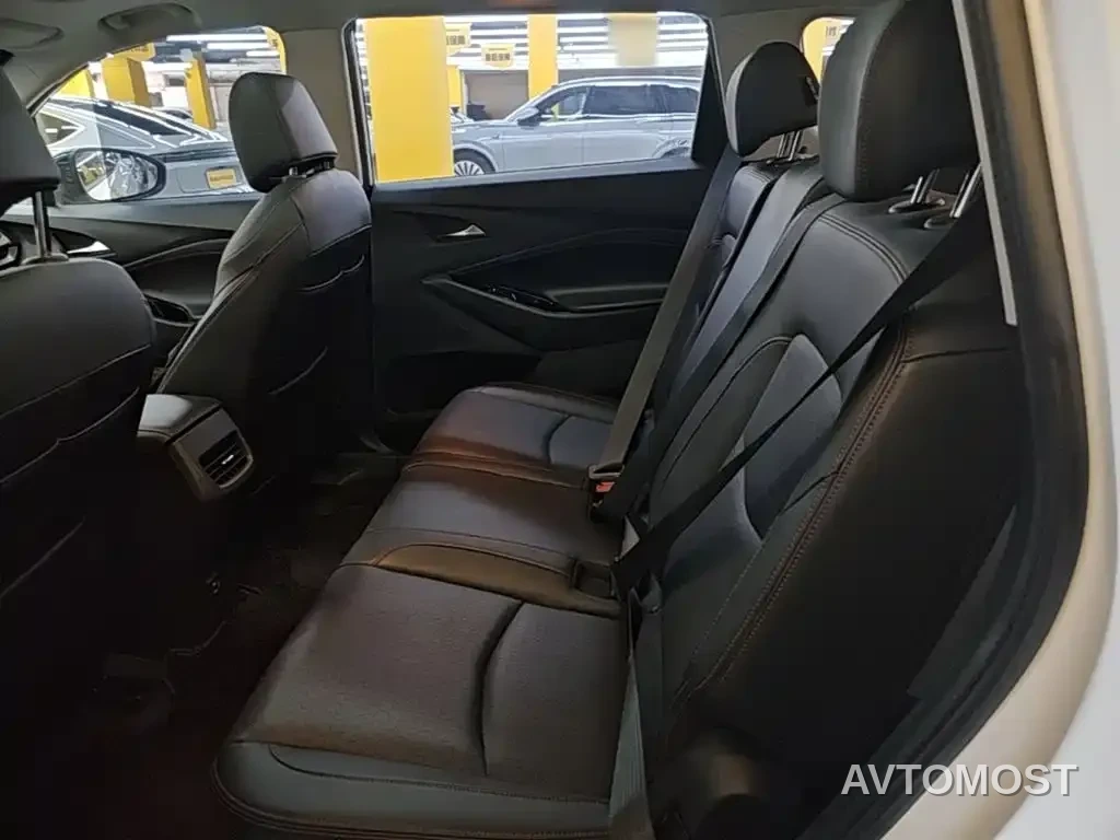Chevrolet Volando 2020 Mild Hybrid Redline 530T Automatic Premium Edition (5+2 seater) — фото 17