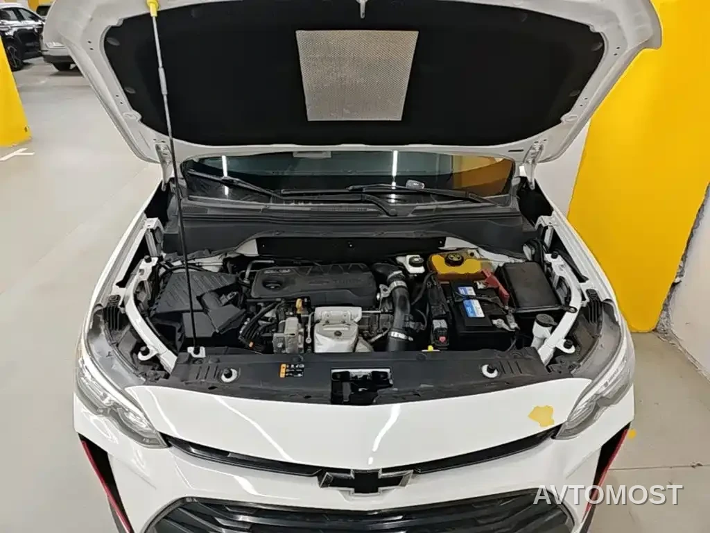 Chevrolet Volando 2020 Mild Hybrid Redline 530T Automatic Premium Edition (5+2 seater) — фото 20