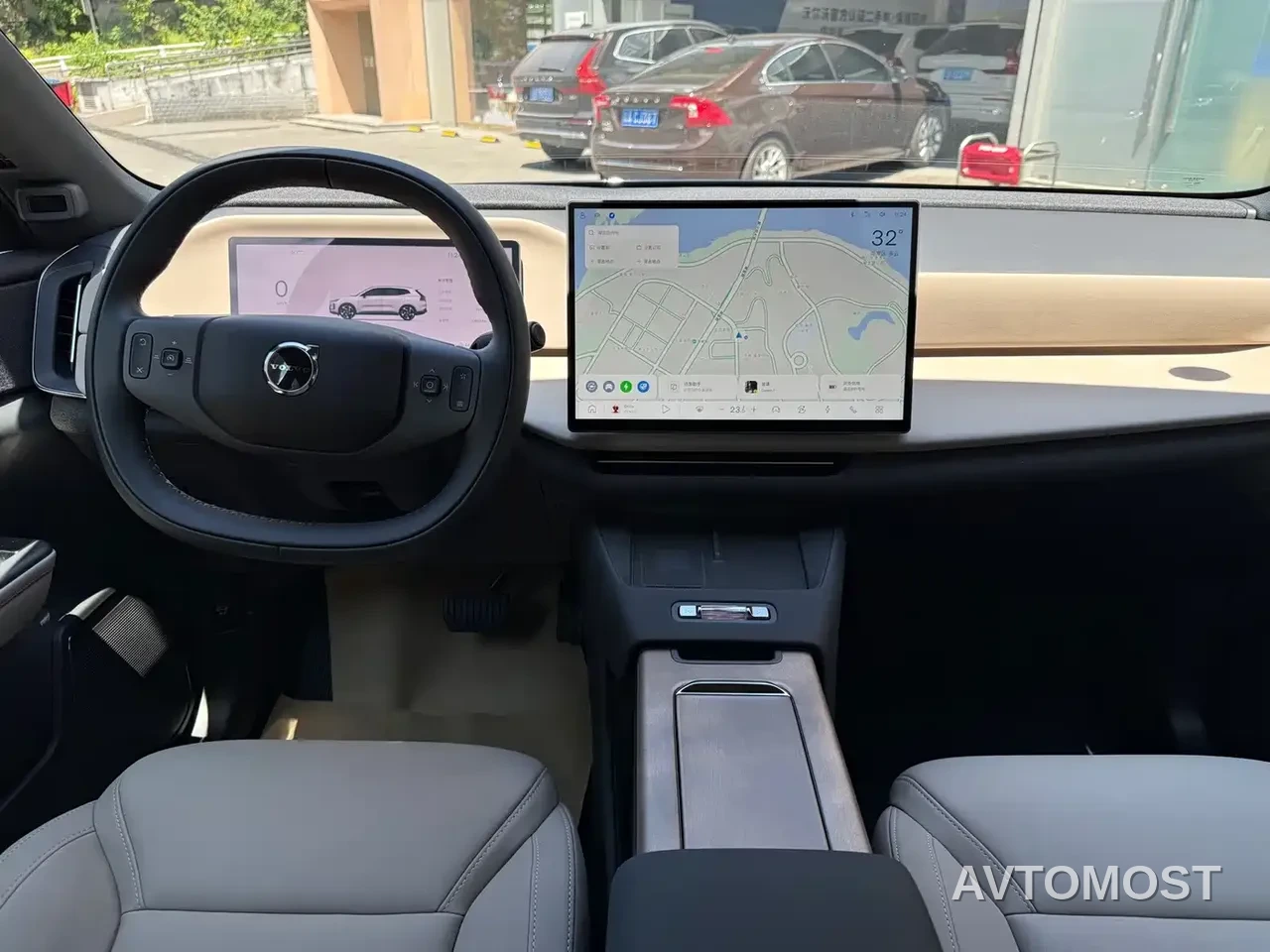 Volvo XC70 Plug-in Hybrid 2025 Standard — фото 11