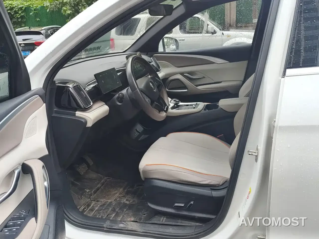 BYD Song Pro New Energy 2023 Champion Edition DM-i 71KM Pilot Model — фото 4