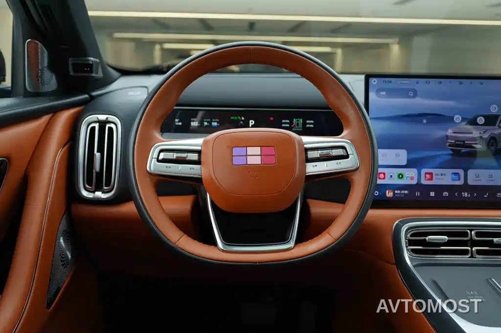Geely Galaxy M9 2025 Base Model — фото 17
