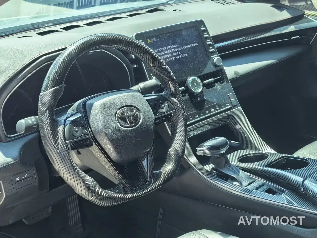 Toyota Avalon 2019 Hybrid 2.5L Luxury Edition China VI — фото 4