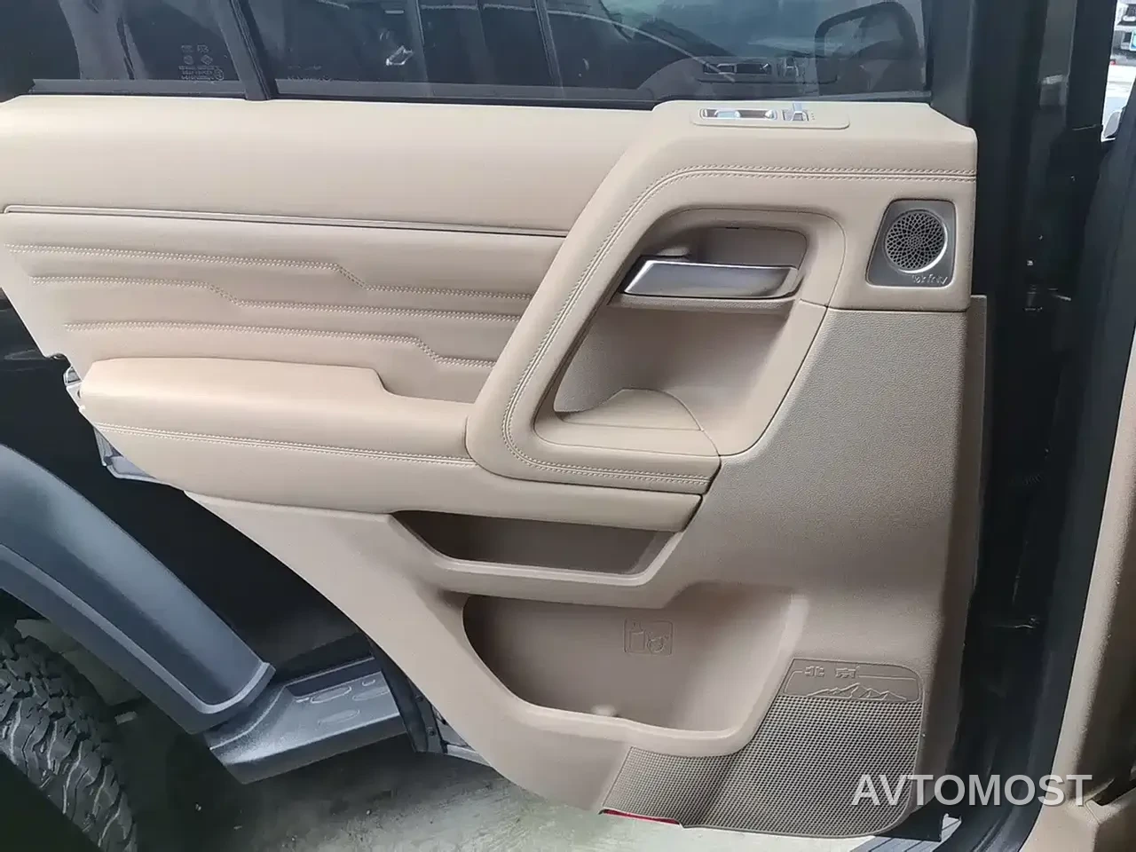 BAIC ORV Beijing Off-Road BJ60 Leiting 2024 Magic Core E-Drive Advanced 5-seater — фото 9