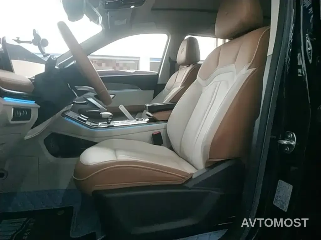 Jetour X70 C-DM 2024 Voyage Edition PRO 5-seater — фото 13