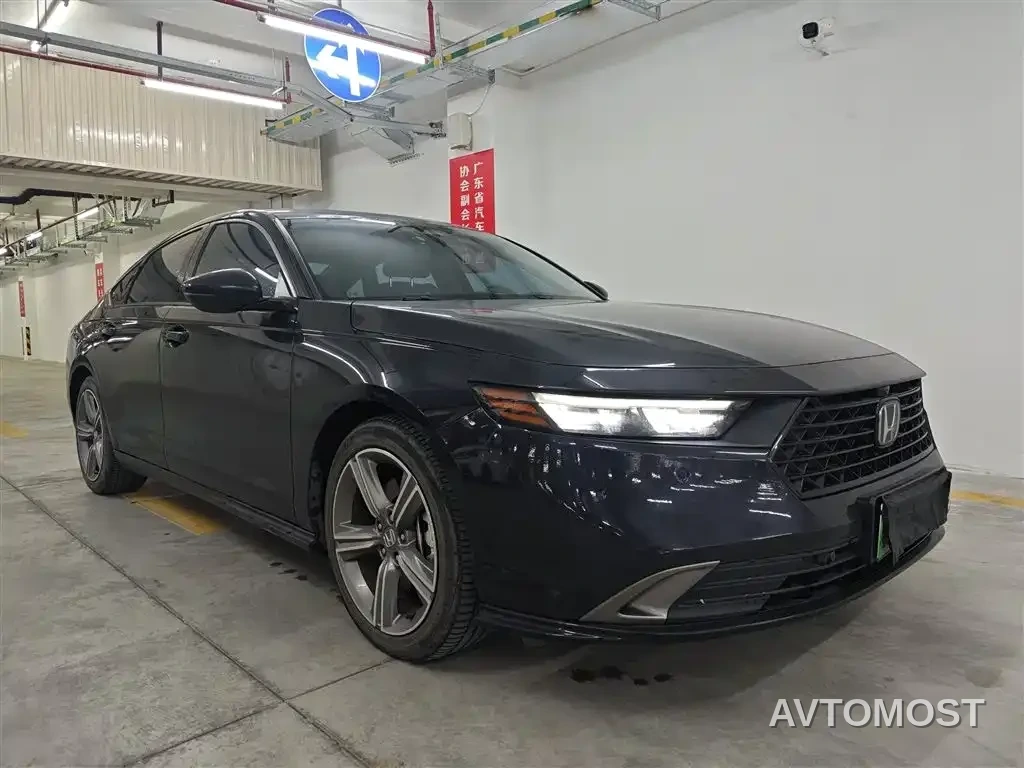 Honda Accord New Energy 2023 2.0L e:PHEV Premium Edition — фото 1