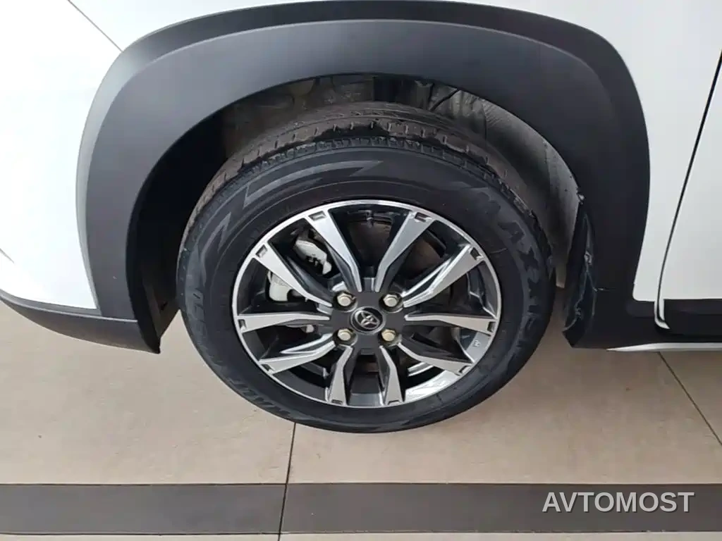 Toyota YARiS L Zhi Xuan 2022 Zhi Xuan X 1.5L CVT Luxury PLUS Edition — фото 21