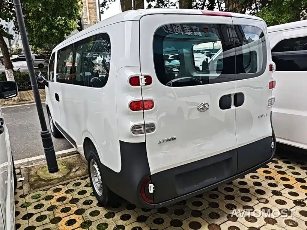 SAIC Maxus Dana V1 2025 Low Roof Multi-purpose Version 42kWh — фото 5