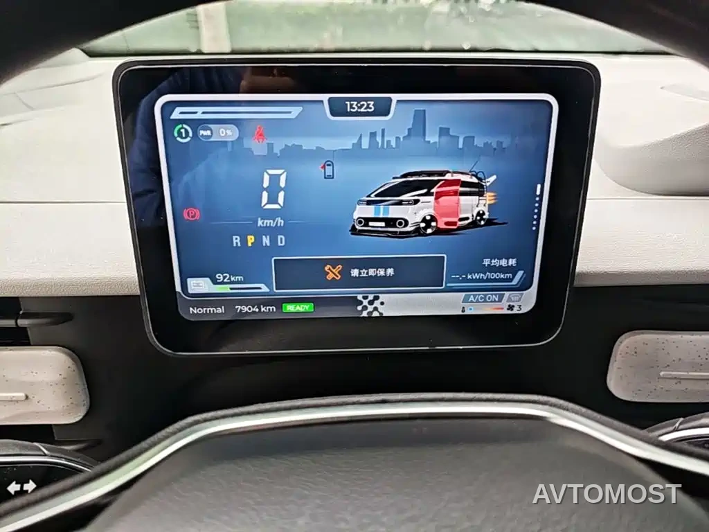 SAIC Maxus Dana V1 2025 Low Roof Multi-purpose Version 42kWh — фото 10