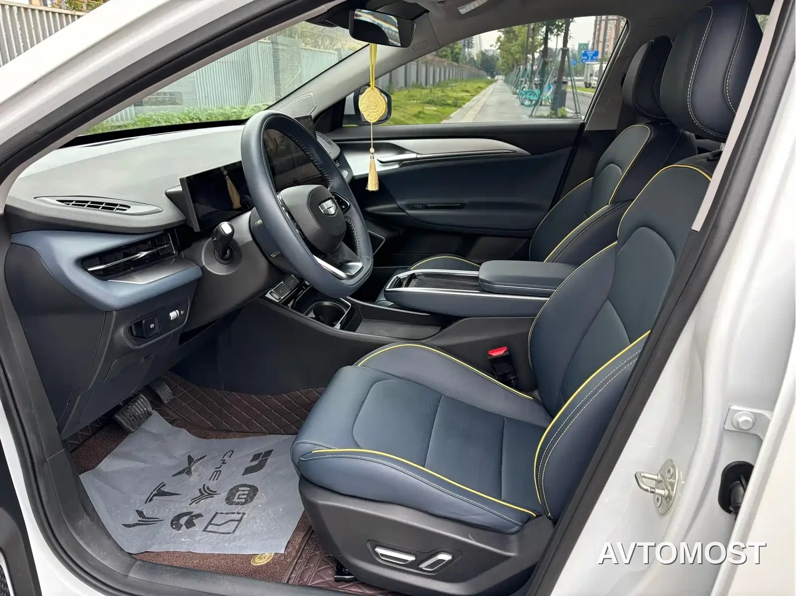 Geely Geometry G6 2024 500KM Official Version — фото 4