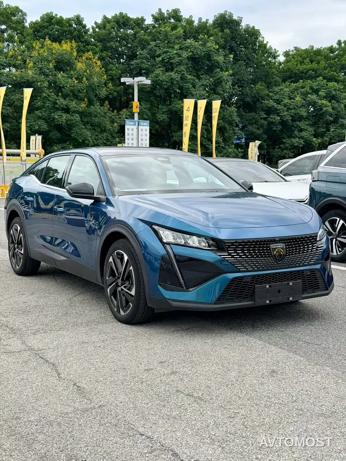 Peugeot 408X 2023 Model Boundless Edition — фото 3