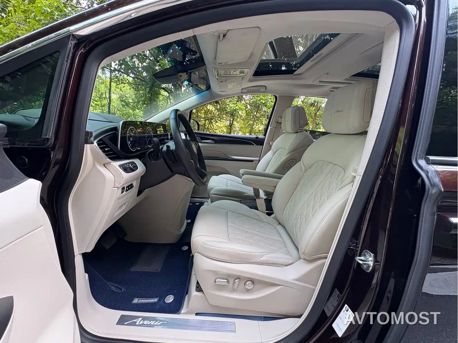 Buick GL8 2022 Avenir Avia 6-Seater Virtue Edition — фото 9