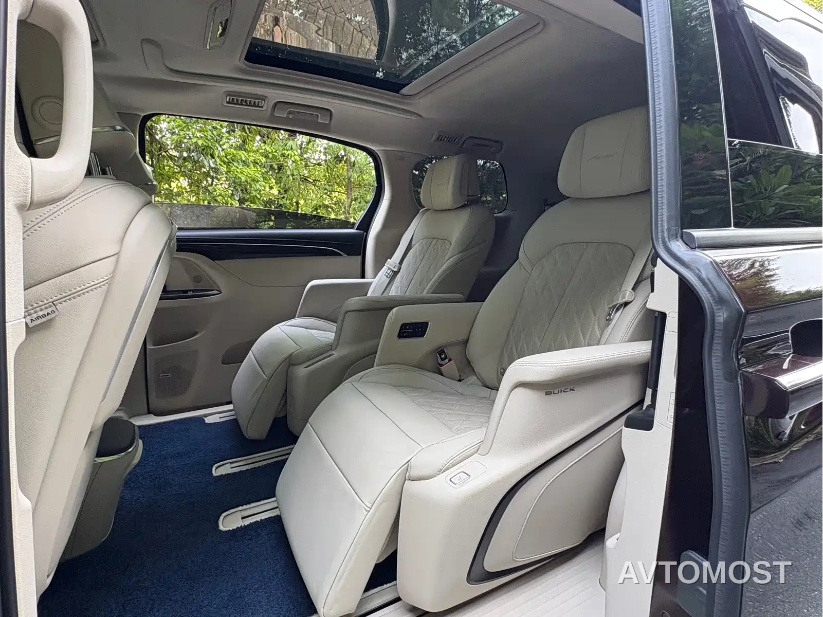 Buick GL8 2022 Avenir Avia 6-Seater Virtue Edition — фото 10