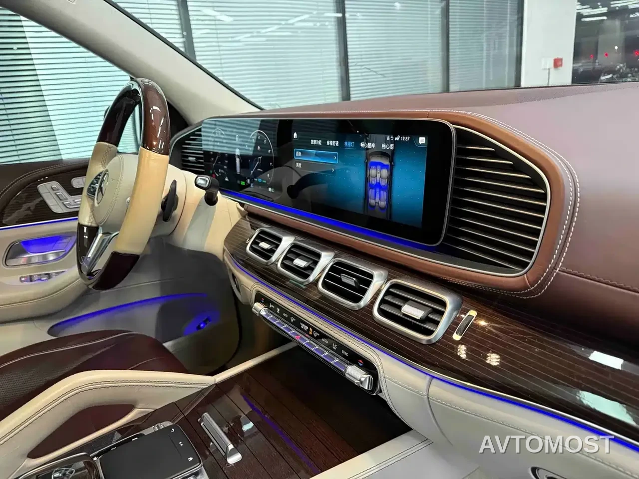 Mercedes-Benz Maybach GLS 2021 GLS 480 4MATIC — фото 15