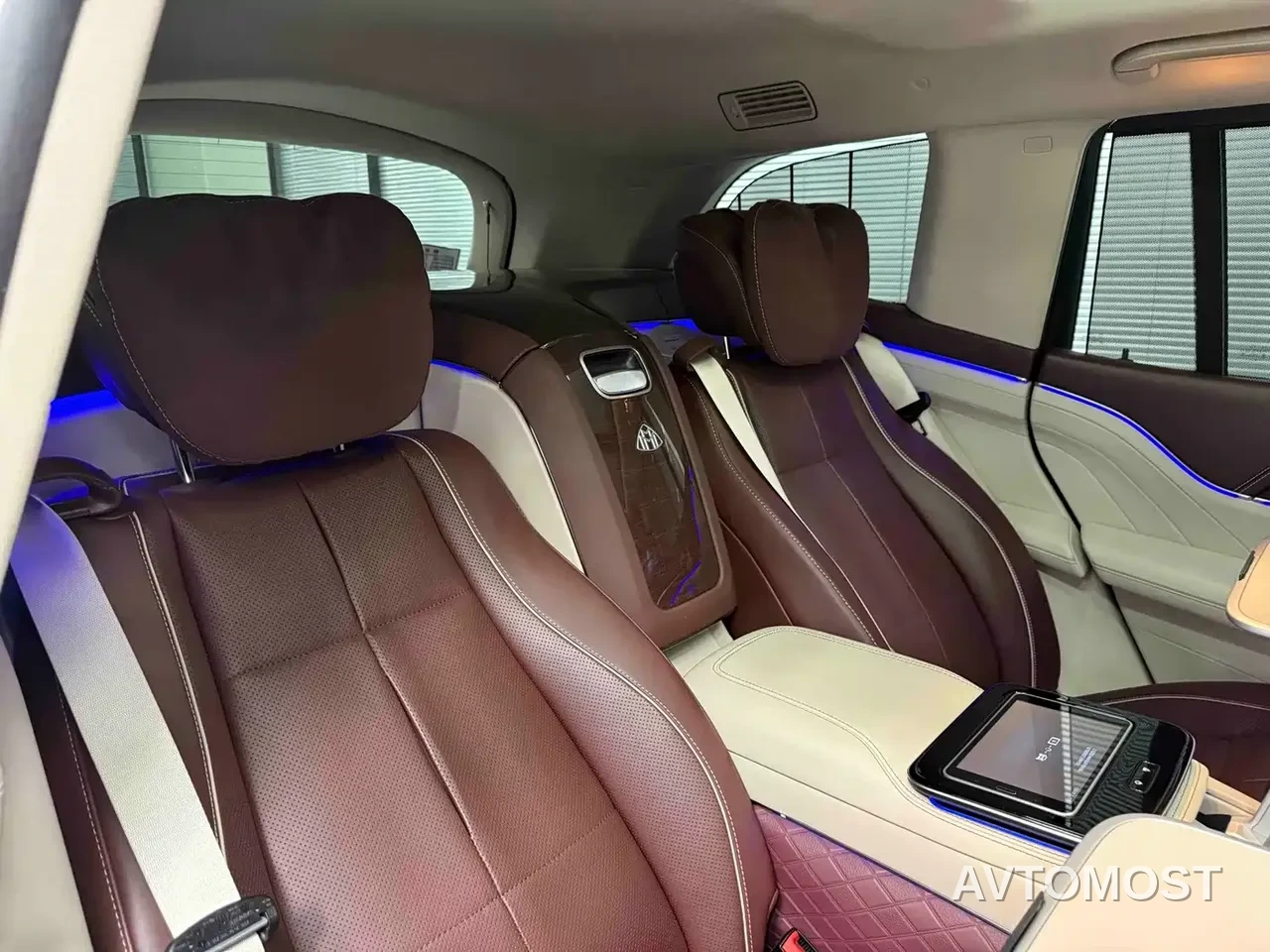 Mercedes-Benz Maybach GLS 2021 GLS 480 4MATIC — фото 19