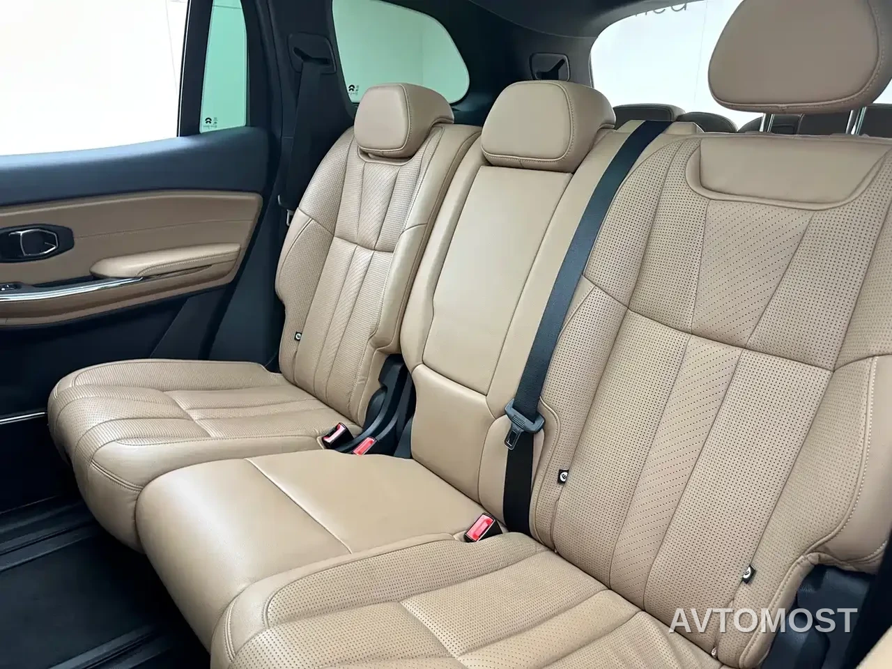 NIO ES8 2020 580KM 7-Seater — фото 17