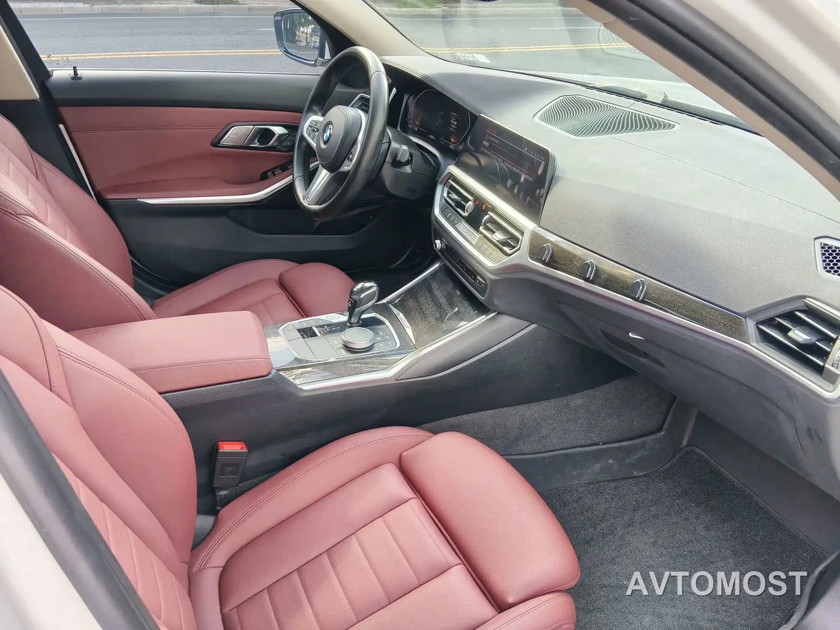 BMW 3 Series 2021 Facelift 325Li M Sport Package — фото 6