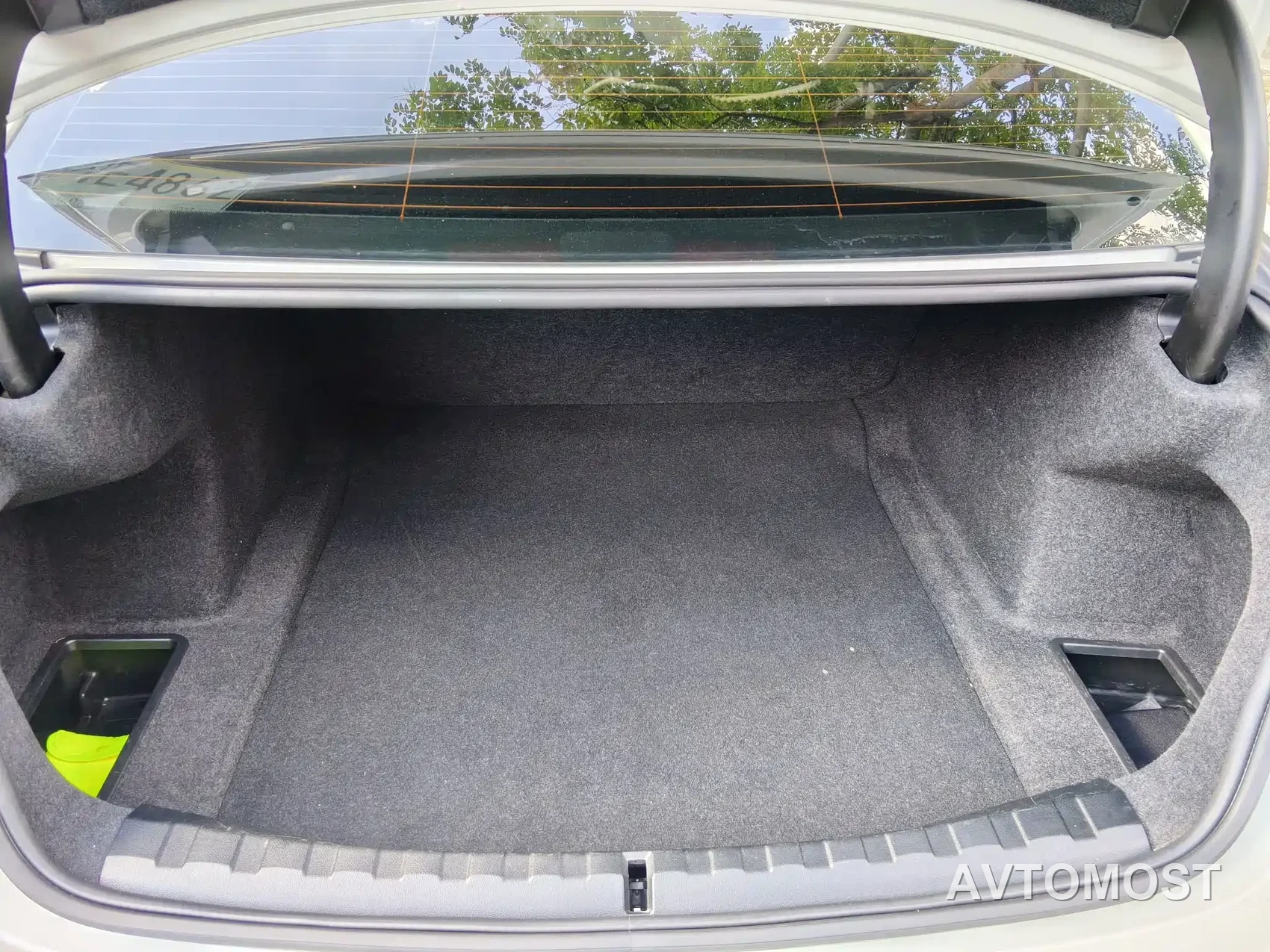 BMW 3 Series 2021 Facelift 325Li M Sport Package — фото 12