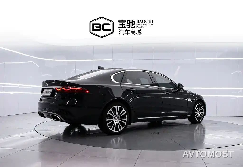 Jaguar XFL 2025 2.0T P250 FWD Luxury Edition — фото 3