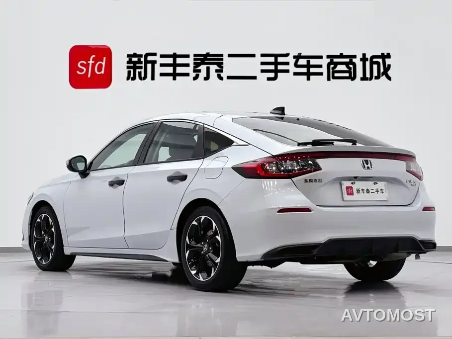 Honda Civic 2023 HATCHBACK 2.0L e:HEV Extreme Bright Edition — фото 5