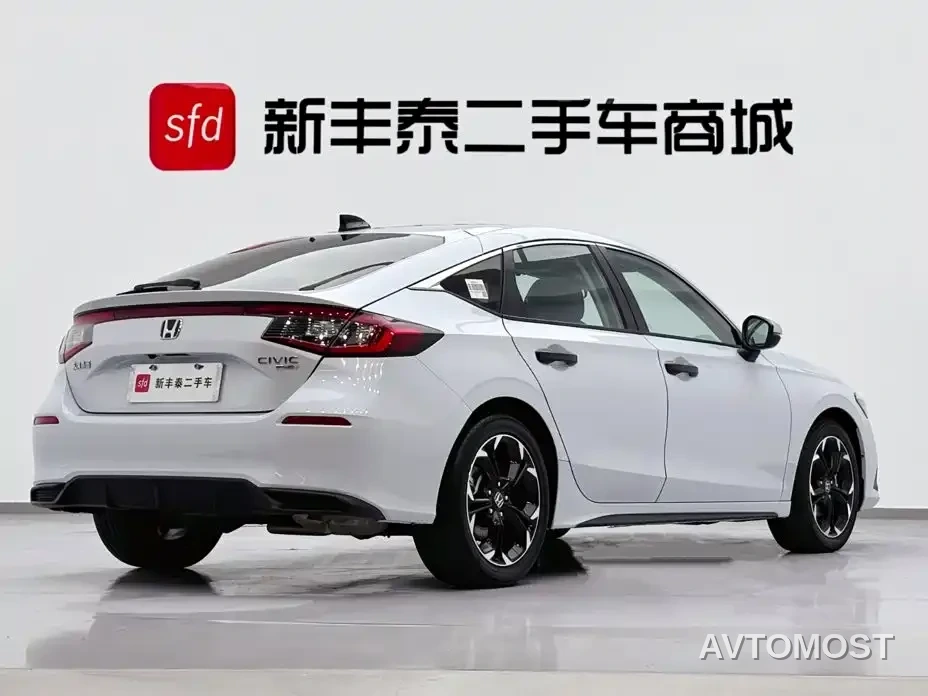Honda Civic 2023 HATCHBACK 2.0L e:HEV Extreme Bright Edition — фото 6
