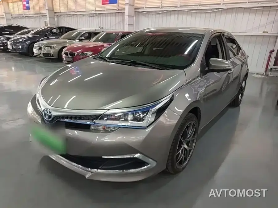 Toyota Corolla Twin Engine E+ 2019 1.8L E-CVT Leading Edition